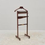 1554 3131 VALET STAND